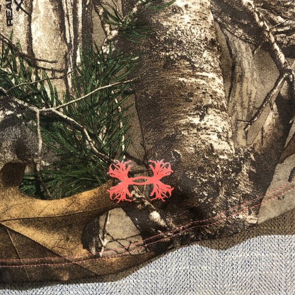 Under Armour Realtree Camo 3/4 Sleeve Top - Picture 5 of 6